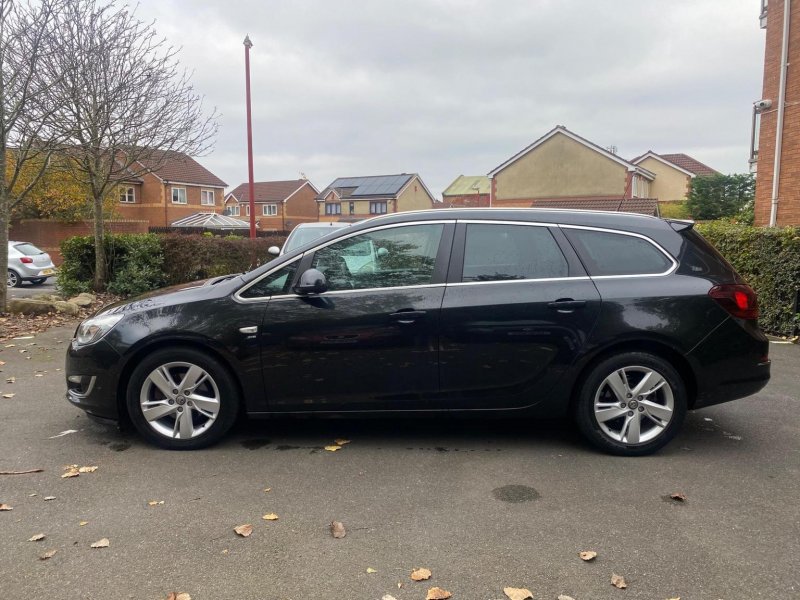 VAUXHALL ASTRA