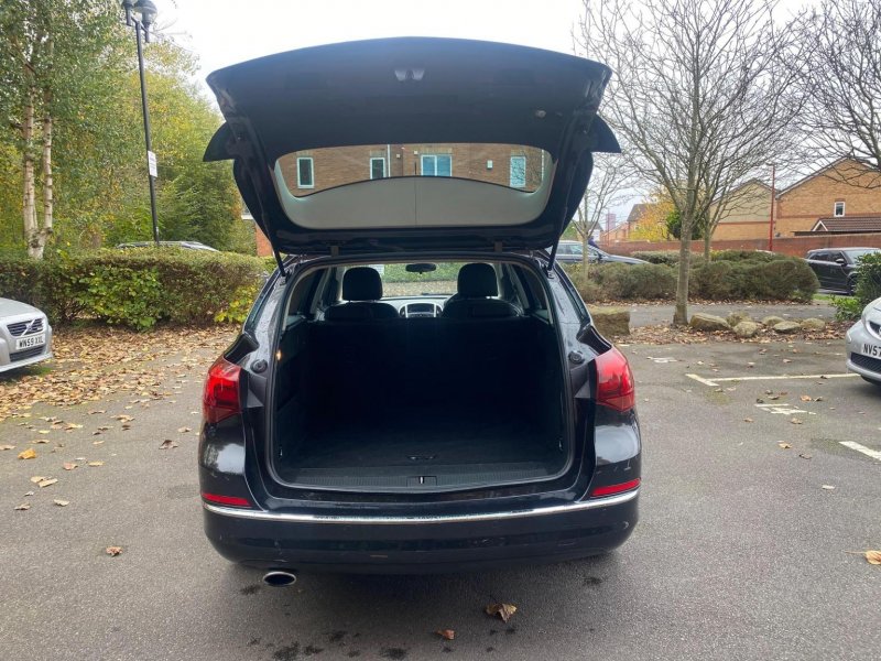 VAUXHALL ASTRA
