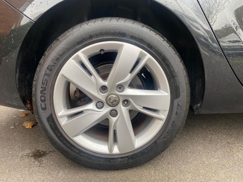 VAUXHALL ASTRA