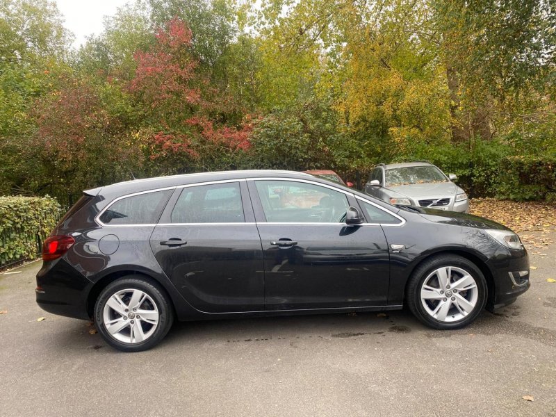 VAUXHALL ASTRA