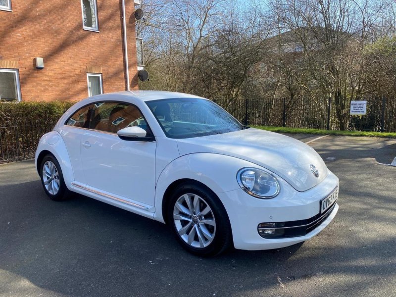 VOLKSWAGEN BEETLE