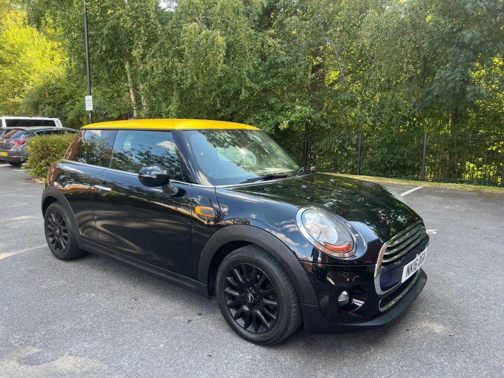 2015 MINI HATCH